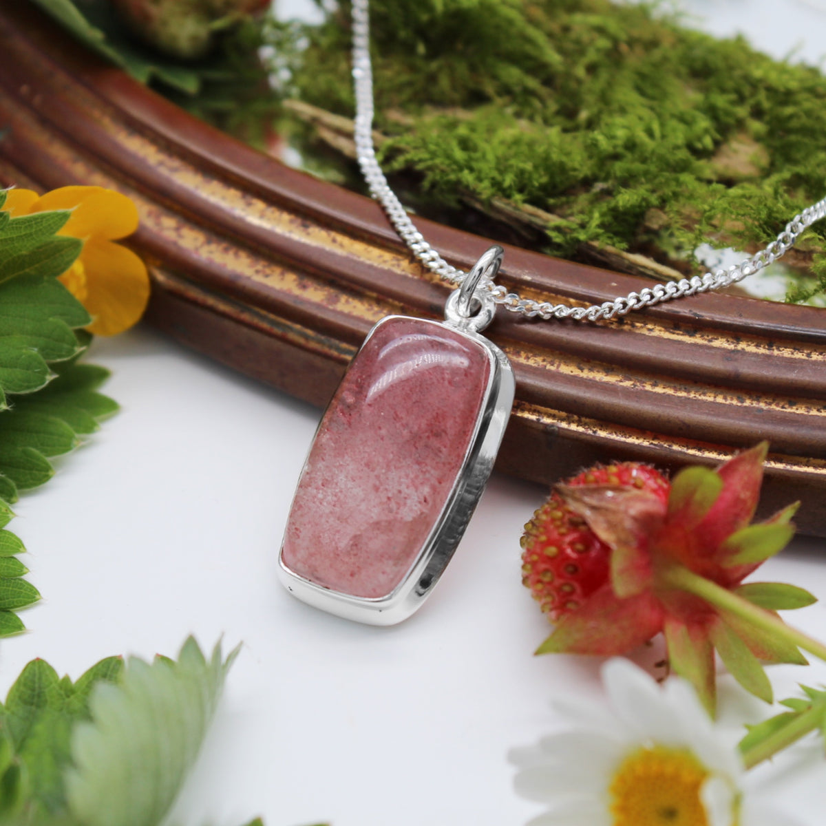 STRAWBERRY FIELDS - Sterling Silver & Strawberry Quartz Necklace