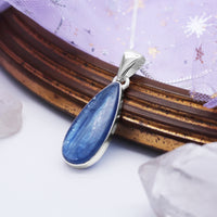 MIDNIGHT WATERS  - Sterling Silver & Kyanite Necklace