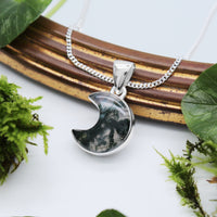 WOODLAND ECLIPSE - Sterling Silver & Moss Agate Necklace