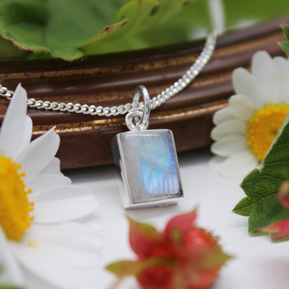 LUNAR - Sterling Silver & Moonstone Necklace