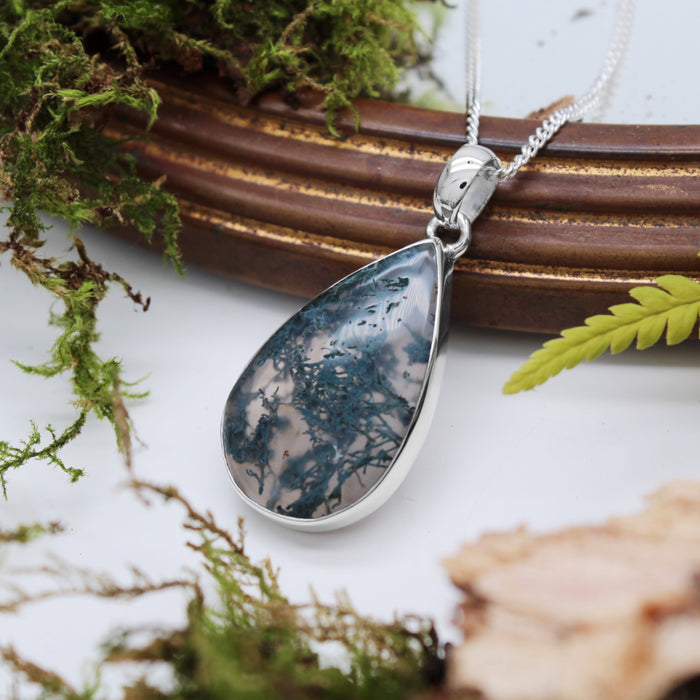 FOREST FOLLY - Sterling Silver & Moss Agate Necklace