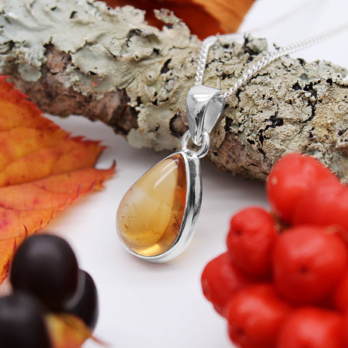 SEPTEMBER SUN - Sterling Silver & Citrine Necklace
