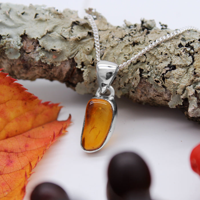 GOLDEN HOUR - Sterling Silver & Baltic Amber Necklace
