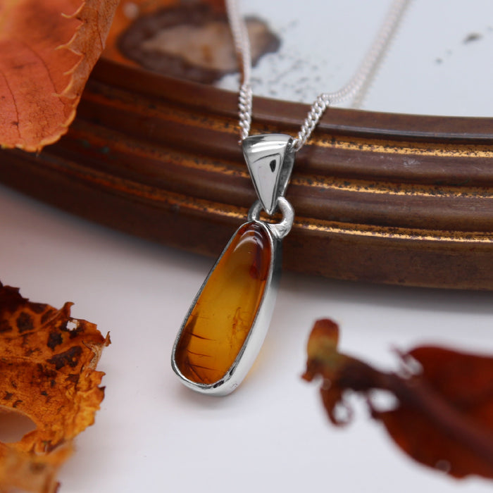 GOLDEN HOUR - Sterling Silver & Baltic Amber Necklace