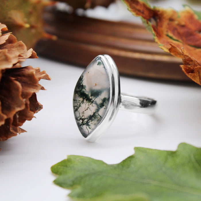 FOREST FOLLY - Sterling Silver & Moss Agate Ring - US 7