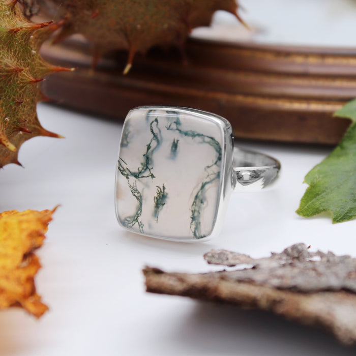 FOREST FOLLY - Sterling Silver & Moss Agate Ring - US 11