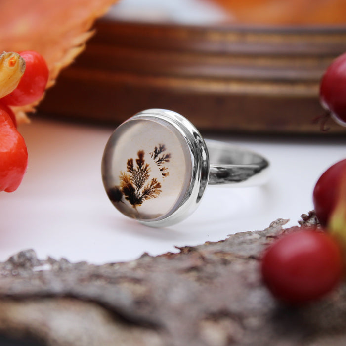 WHISPERING WOODS - Sterling Silver & Scenic Agate Ring - US 8